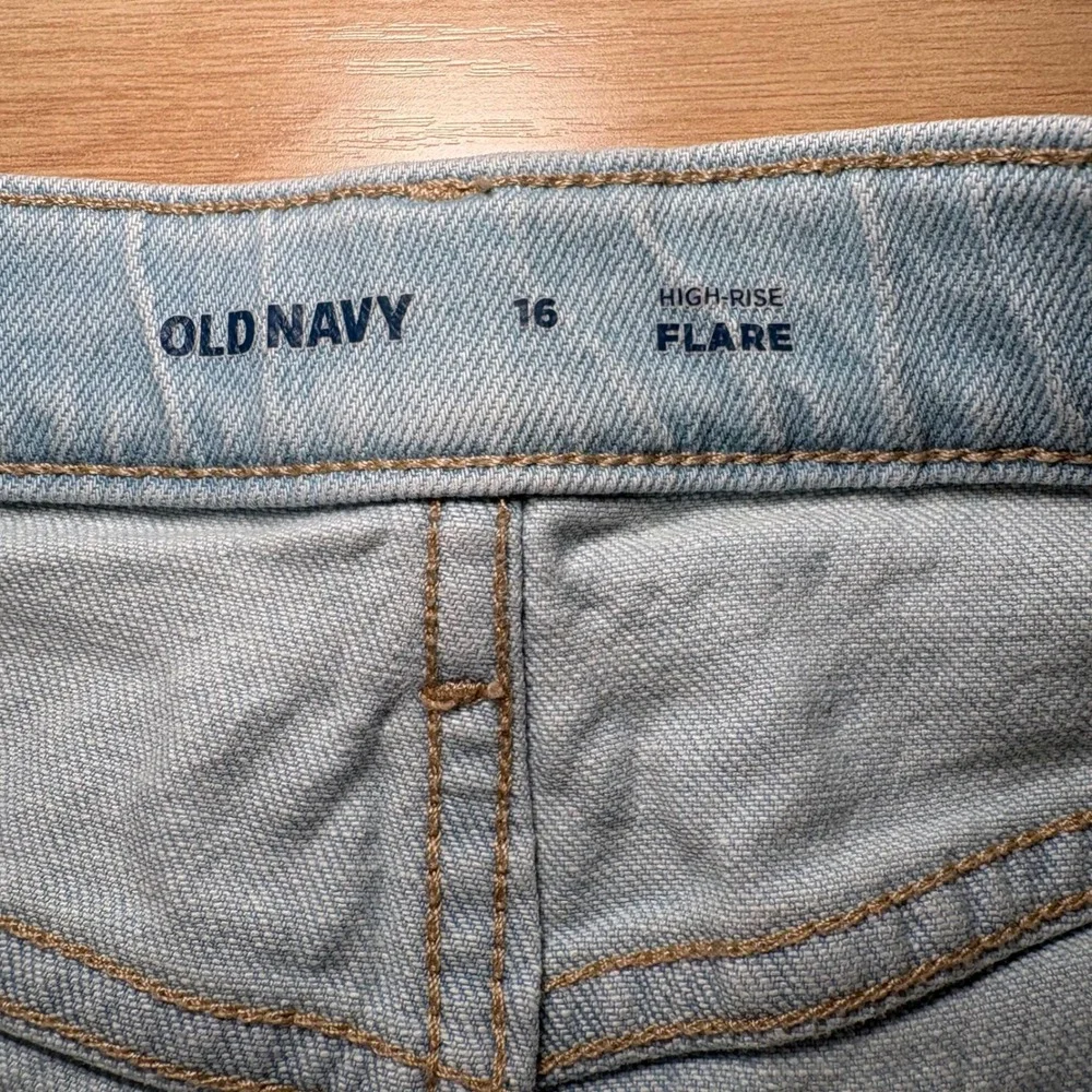 Old Navy Girls Light Wash High Rise Flare Distressed Knee Denim Jeans Size 16